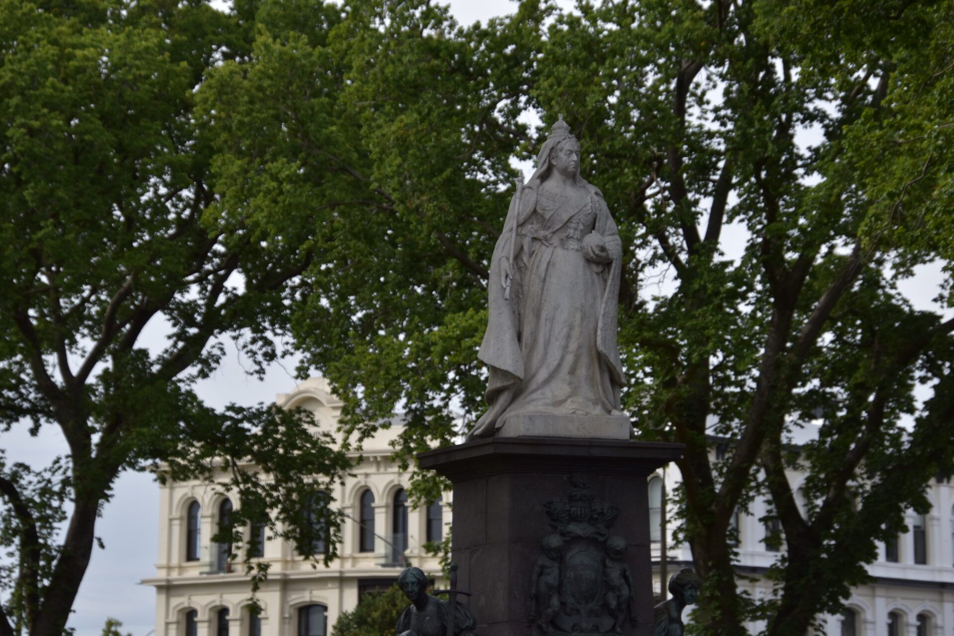 Sehenswürdigkeiten Dunedin: Königin Viktoria auf dem Sockel