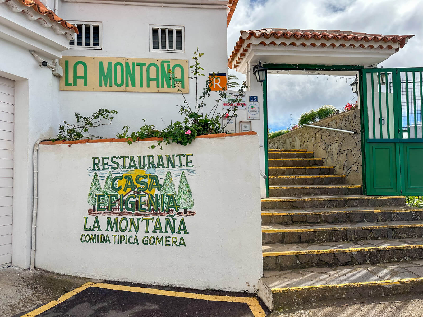 gomera effigenia |