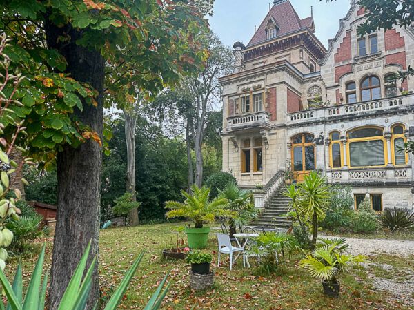 Villa mit Garten
