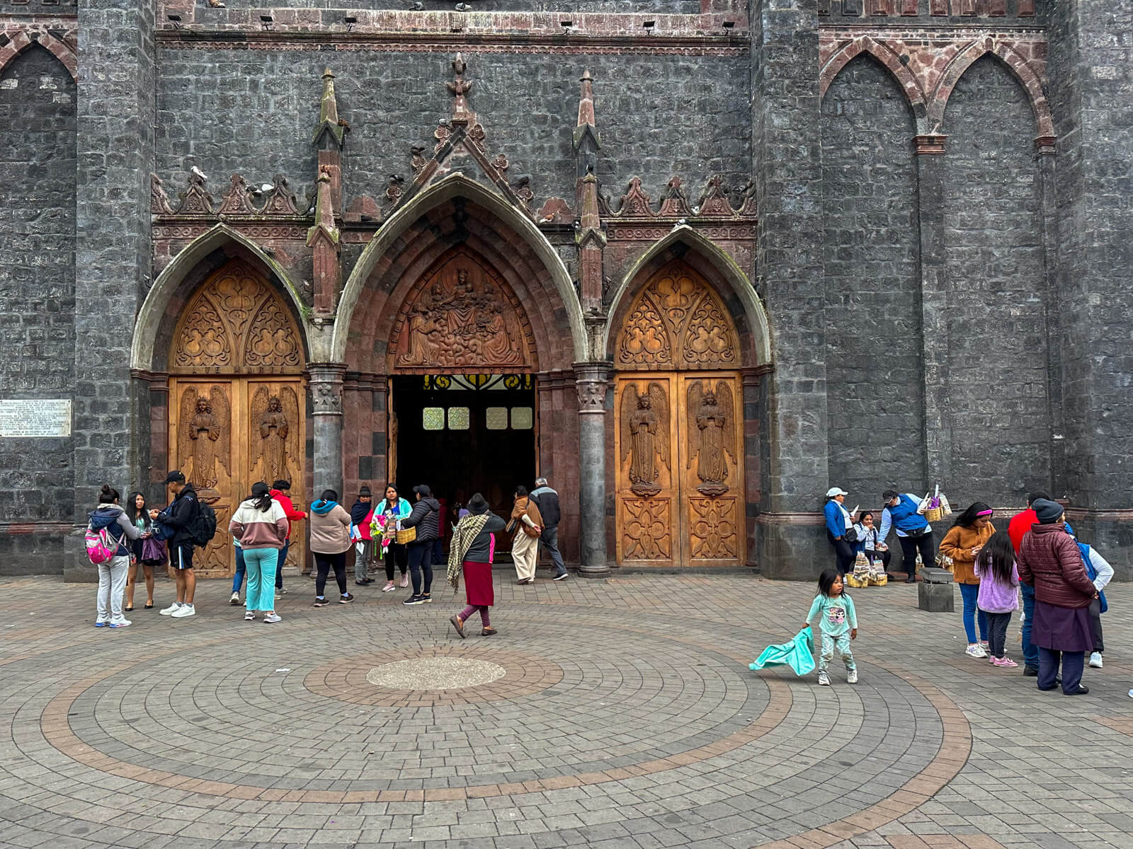 ecuador banos wallfahrtskirche 4 |