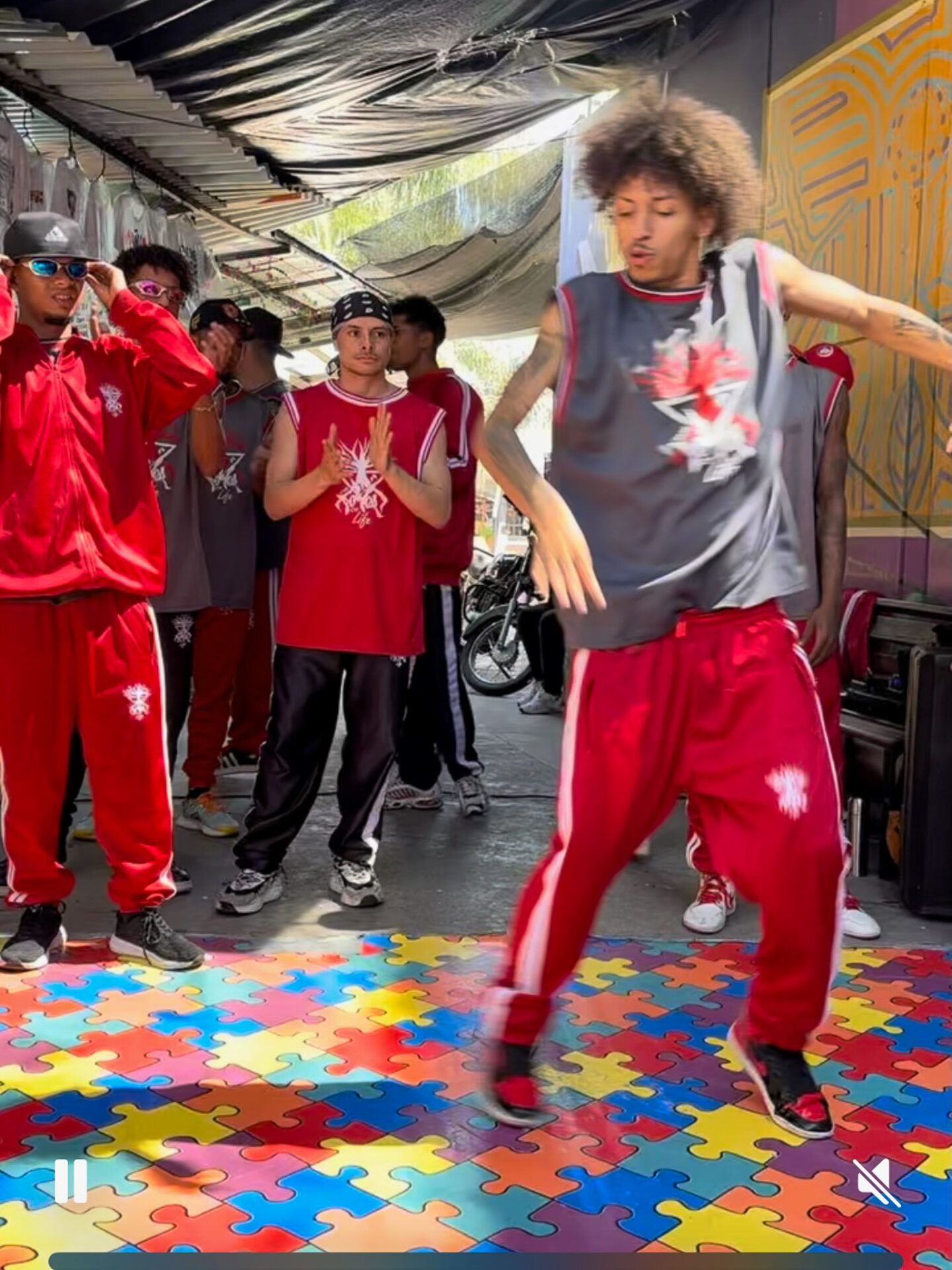 Breakdancer in der Comuna 13