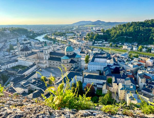 Blick auf Salzburg mit seinen Kuppeln