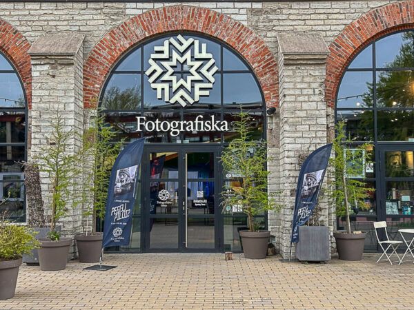Roadtrip Estland 1 Woche: Ostseeküste, Moore und eine coole Hauptstadt 14 Eingang zum Fotografiemuseum