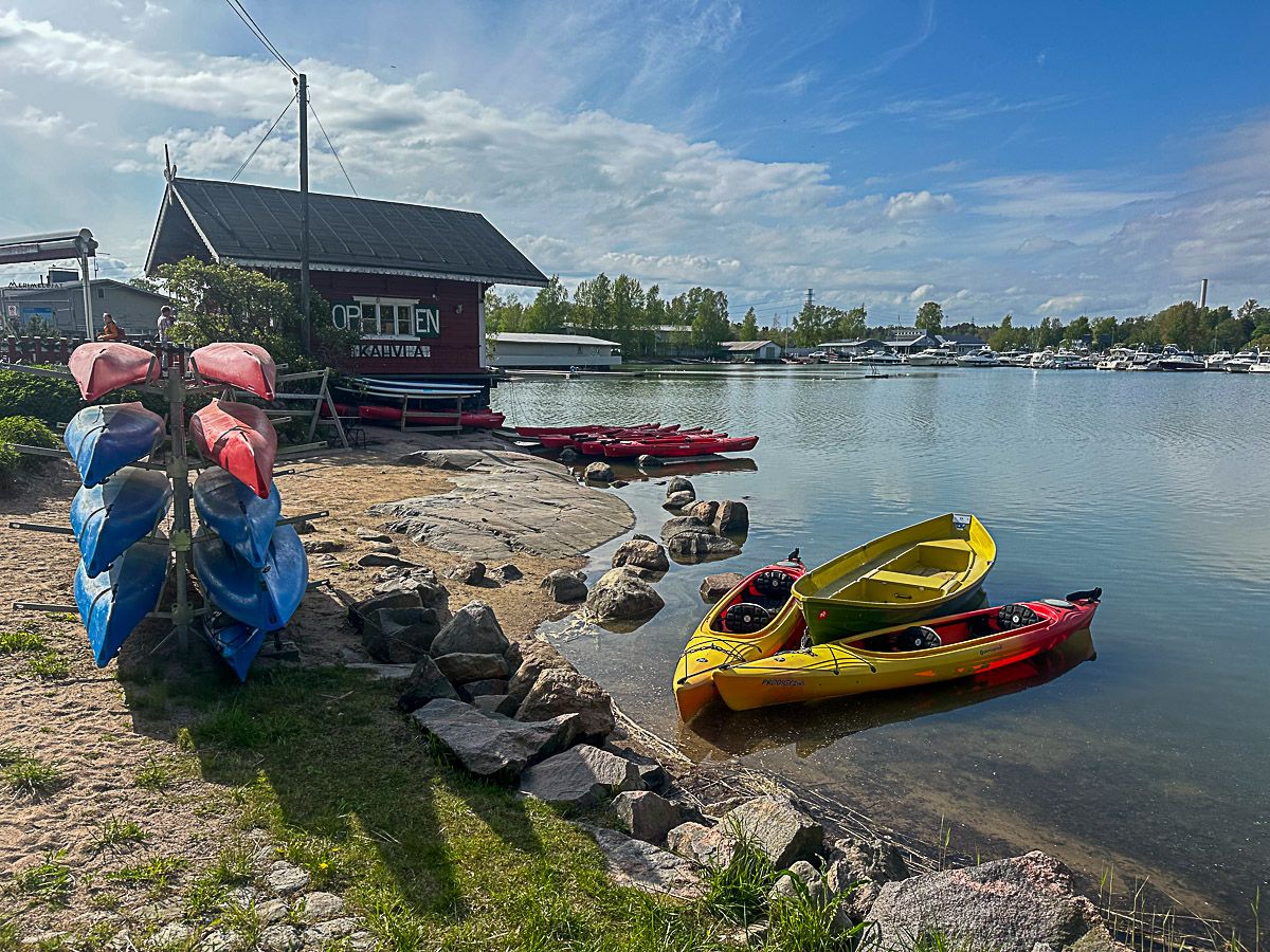 Eine coole nordische Schönheit: 3 Tage Helsinki – Reisetipps für deinen Städtetrip 49 Verleihstation für Kanus