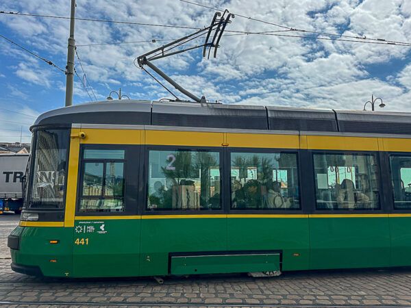 Mit dem Zug durch Finnland: Helsinki – Turku – Tampere 98 finnland helsinki strassenbahn |