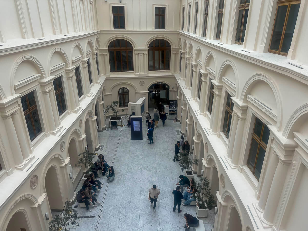 Innenhof eines Museums