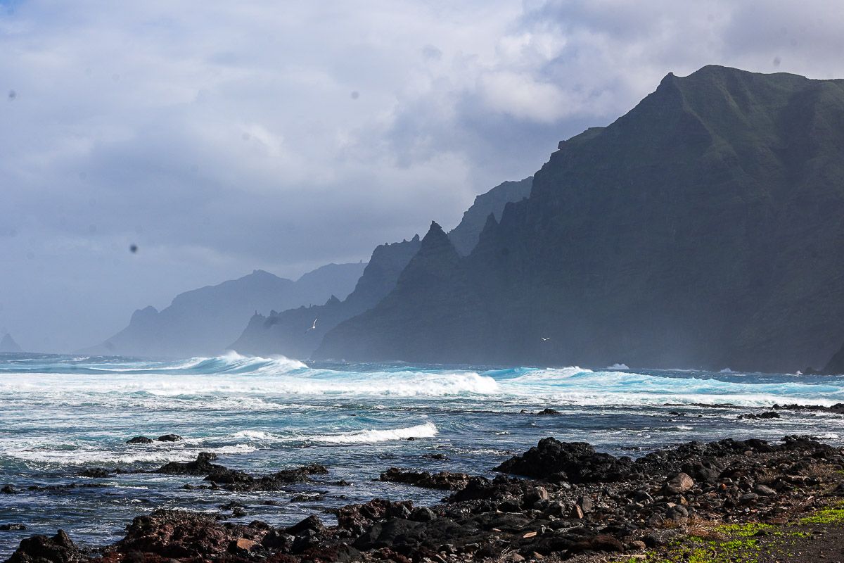 Der Norden Teneriffas – Reisetipps Teneriffa für Individualreisende 35 Punta Hidalgo, wo sich Meer und Felsen treffen