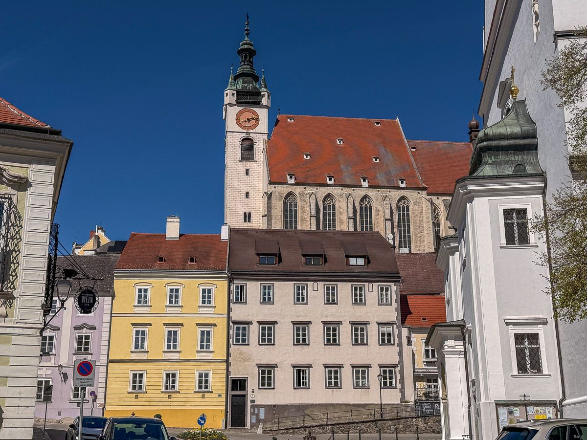 Dom oberhalb der Altstadt von Krems