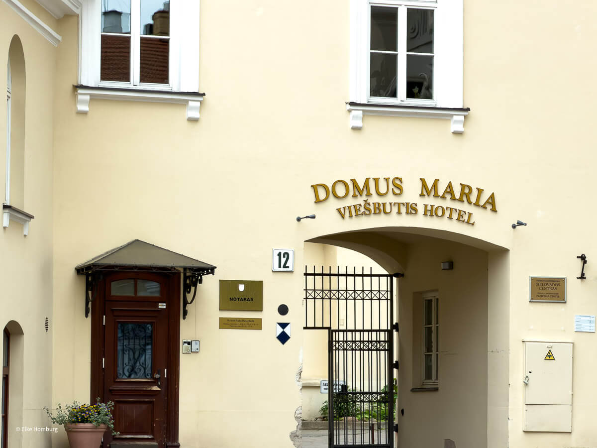 Portal zu einem Hotel