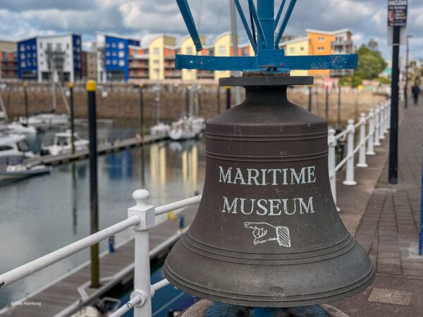 Glocke mit Hinweis aufs Maritime Museum