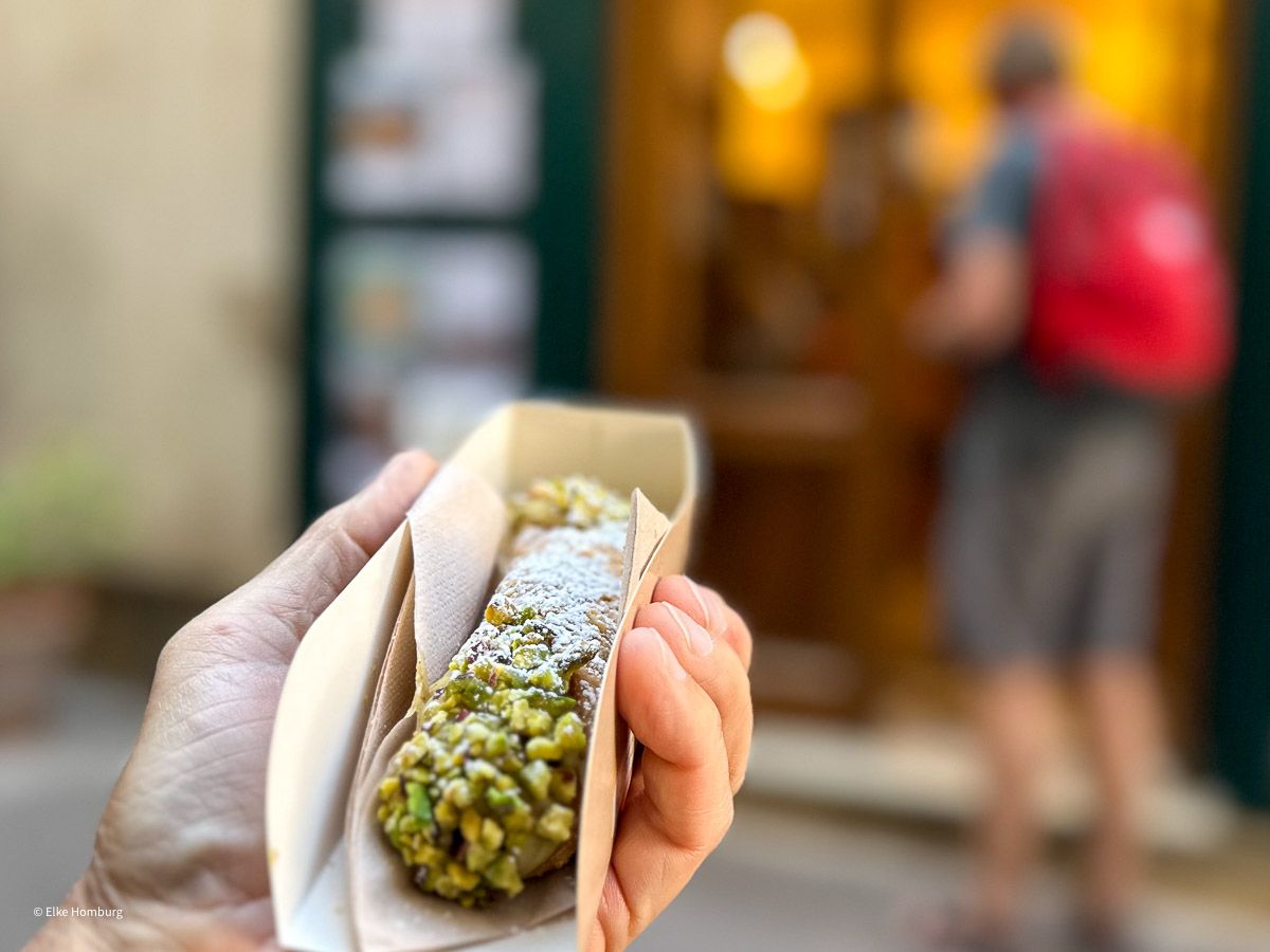 Cannoli mit Pistazien