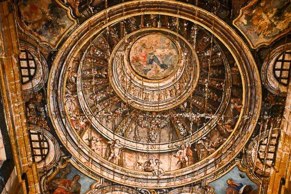 Sehenswürdigkeiten Sizilien: Meine Top 16 auf der Sonneninsel im Mittelmeer 66 Kunstvolle Kuppel des Doms von Noto