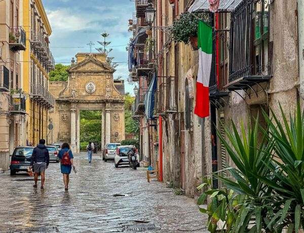 Mosaiken, Märkte, Mafia: 13 Reisetipps für den Städtetrip Palermo mit Cefalù und Monreale 2 sizilien palermo altstadt 338 von 1 |