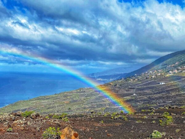 Ruta de los Volcanes - Westküste mit Regenbogen